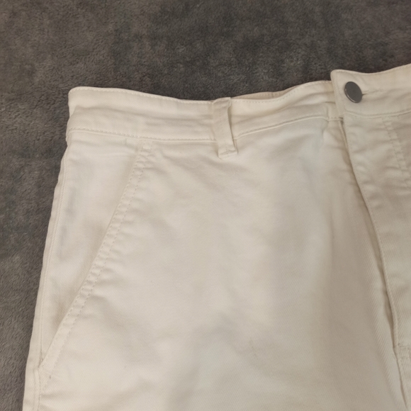 Everlane Moms Premium Button Fly Denim Jean Shorts Cut Off Wome Size 14 - Picture 3 of 16